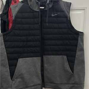 Nike size 4XL hoodie vest